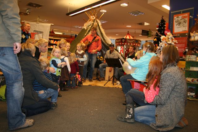 gal/2011/2011 Meyersche Lesezelt/IMG_5096.JPG